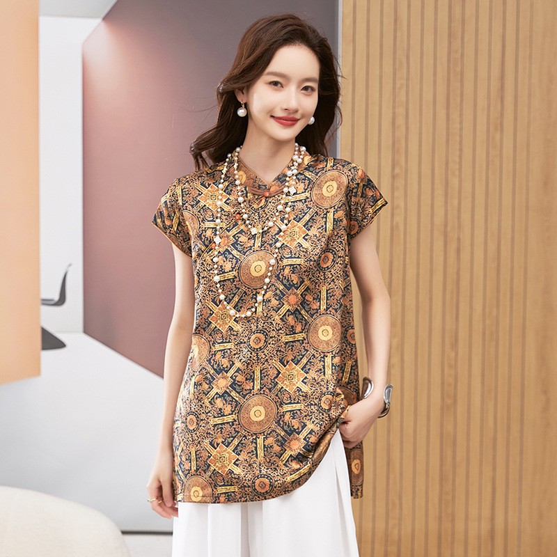 Blouses - Camicetta da donna a maniche corte
