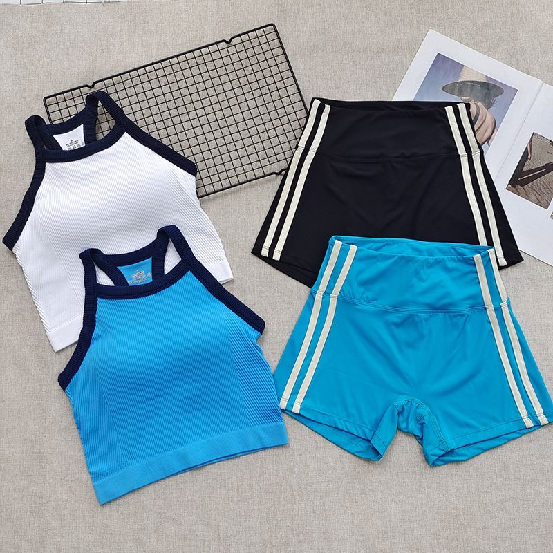 Completo sportivo da donna a c - Seamless Ribbed Workout Tank Top recensione e prezzo