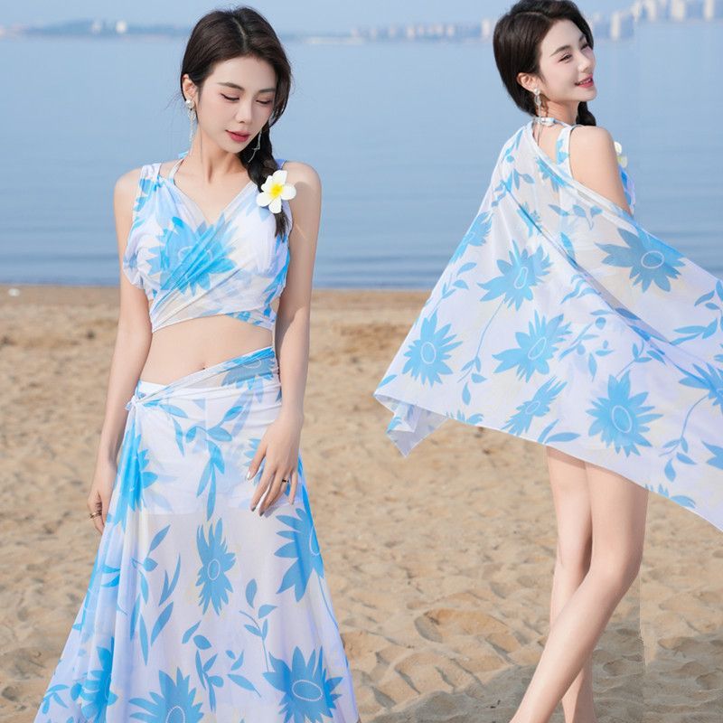 Nuovo Bikini Triangolare alla  - Skirts recensione e prezzo