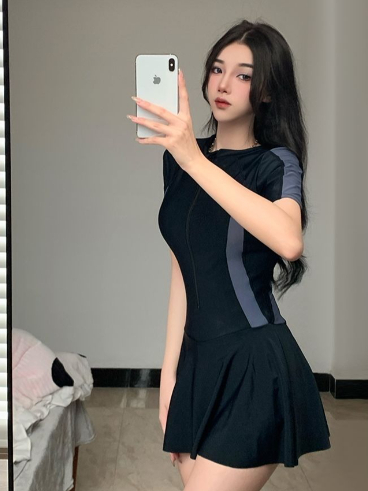Costume da bagno intero da don - Skirts recensione e prezzo